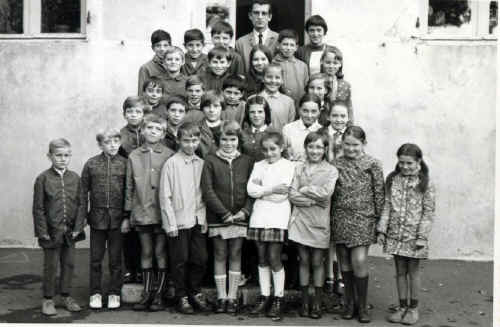 1971b.jpg (121587 octets)